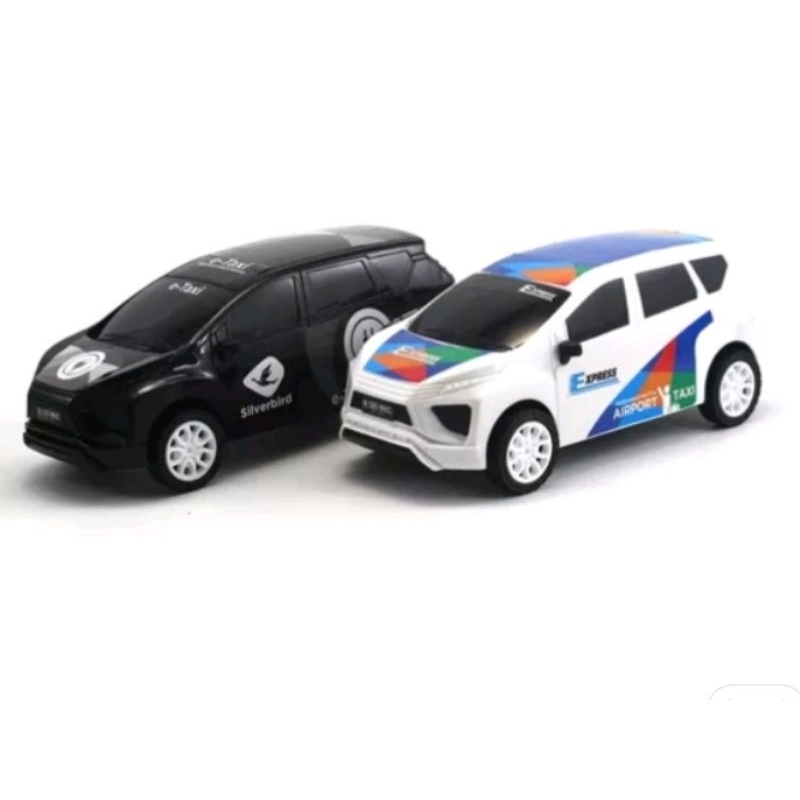 MAINAN ANAK MOBIL OJEK ONLINE ATAU TAXI BLUE BIRD.