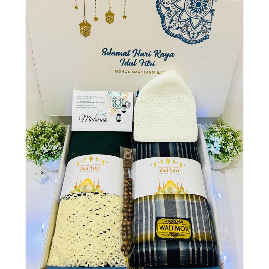 

Hampers Mukena Katun Renda Sarung Wadimor / Hampers Idul Fitri/ Parcel Lebaran/ Hampers Lebaran