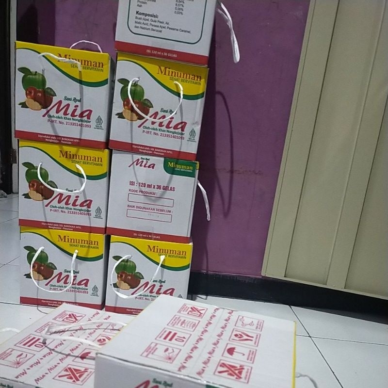 

sari apel mia isi 36 cup