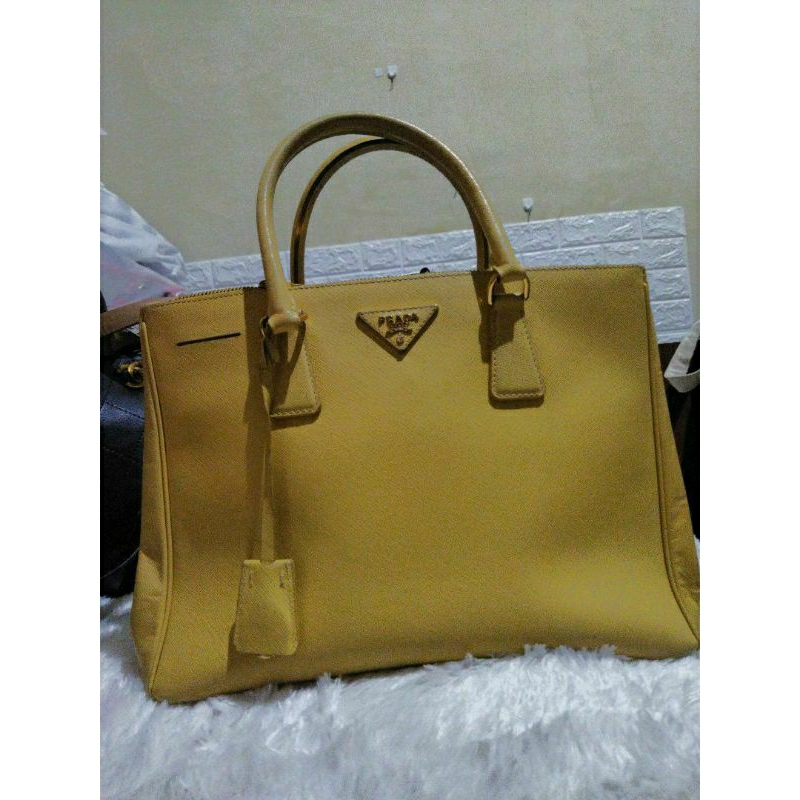 Tas Prada** predong lampo..Zipper patah