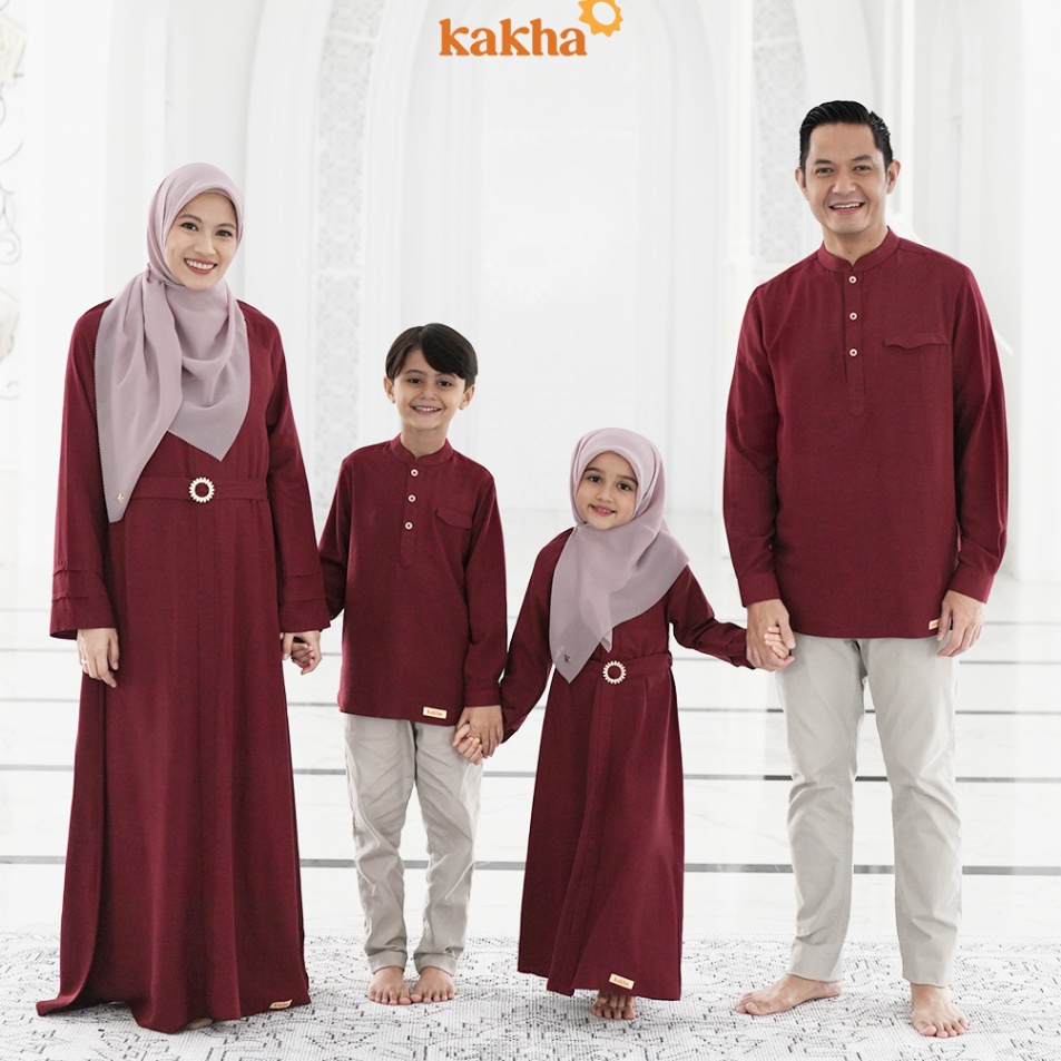 Produk terbaru Kakha x Alyssa Soebandono  Sarimbit Keluarga Akasia A  Baju couple keluarga  Sarimbit Keluarga  Baju muslim couple