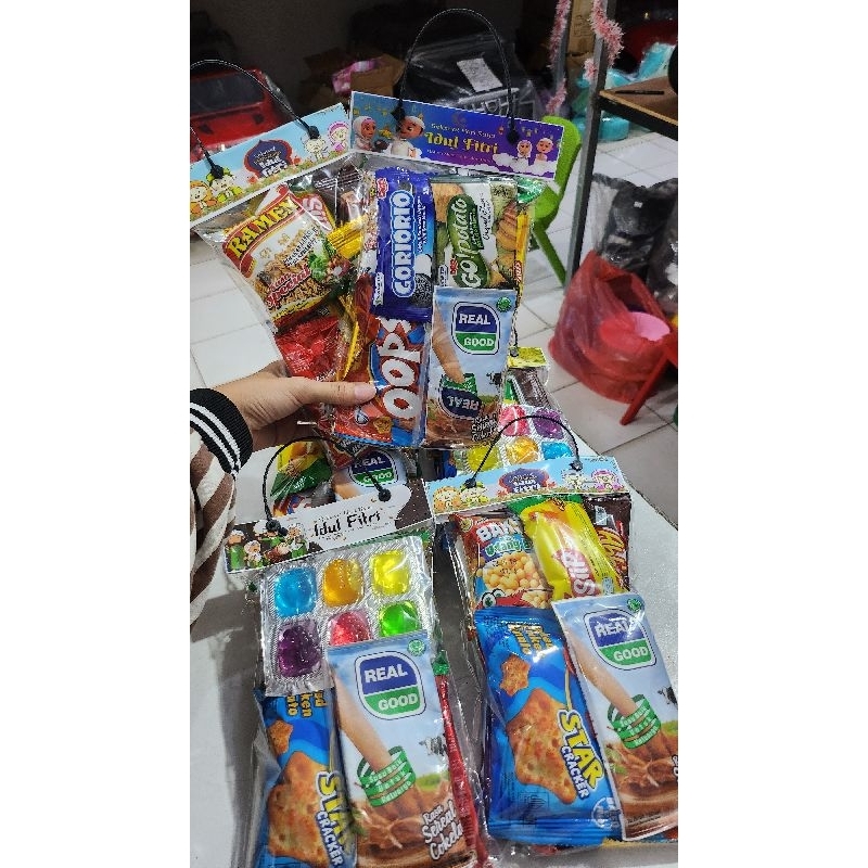 

Hampers anak sedang