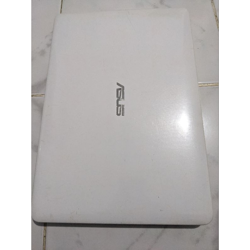 Casing Laptop Asus X441U