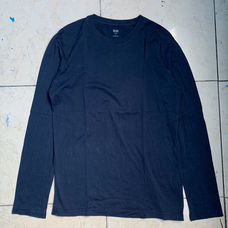longsleeve uniqlo