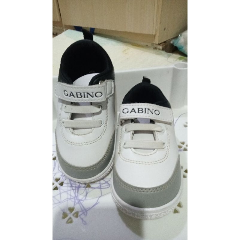 SEPATU ANAK GABINO