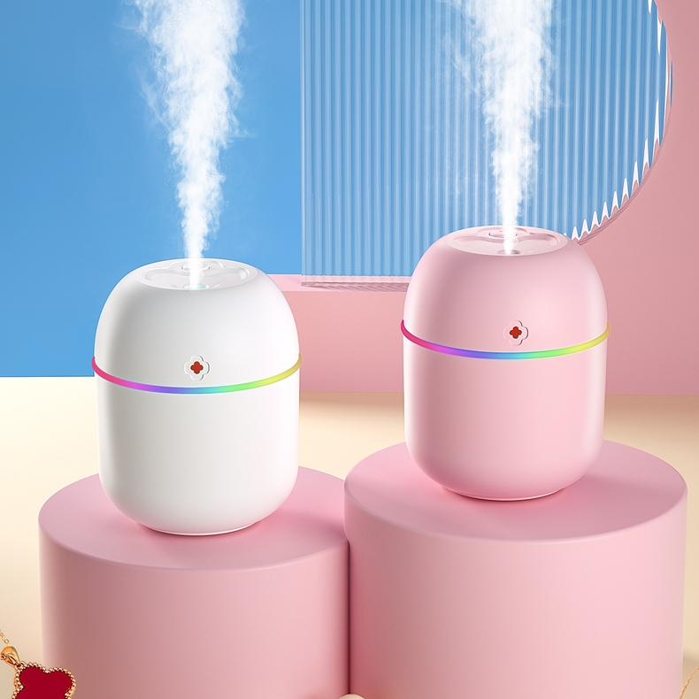 Mini Diffuser Humidifier Aromatherapy 220ml/ USB Led light Mini Air Purifier/ Essential Oil Aromathe
