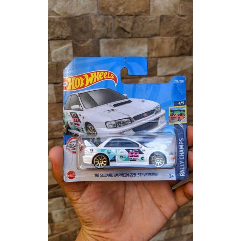 HOTWHEELS SUBARU IMPREZA 22B THR