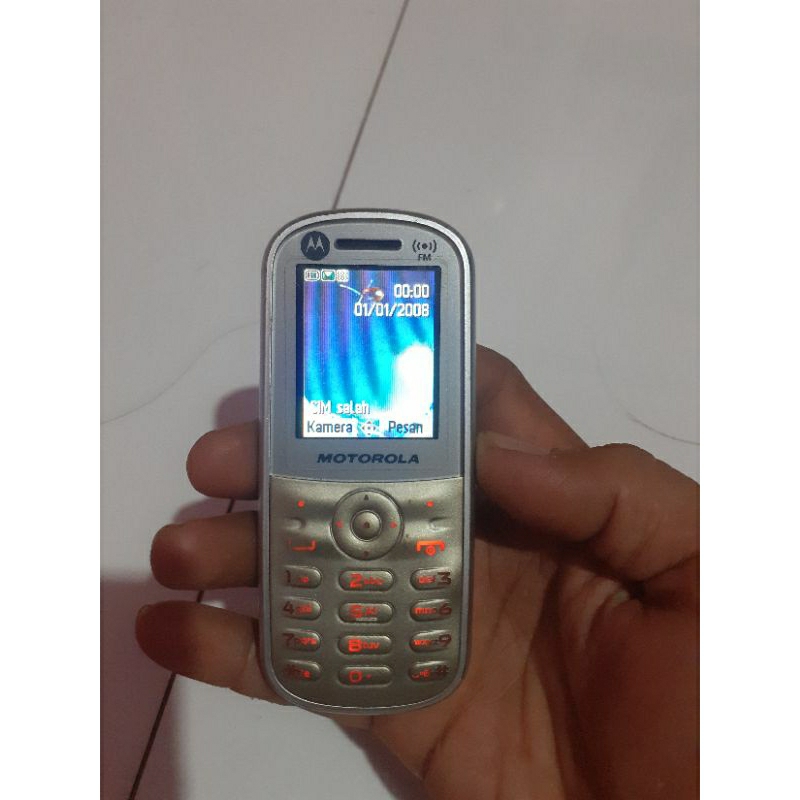 Motorola WX280 HP jadul unik langka buat koleksi nyala minus gak ada sinyal dan cas