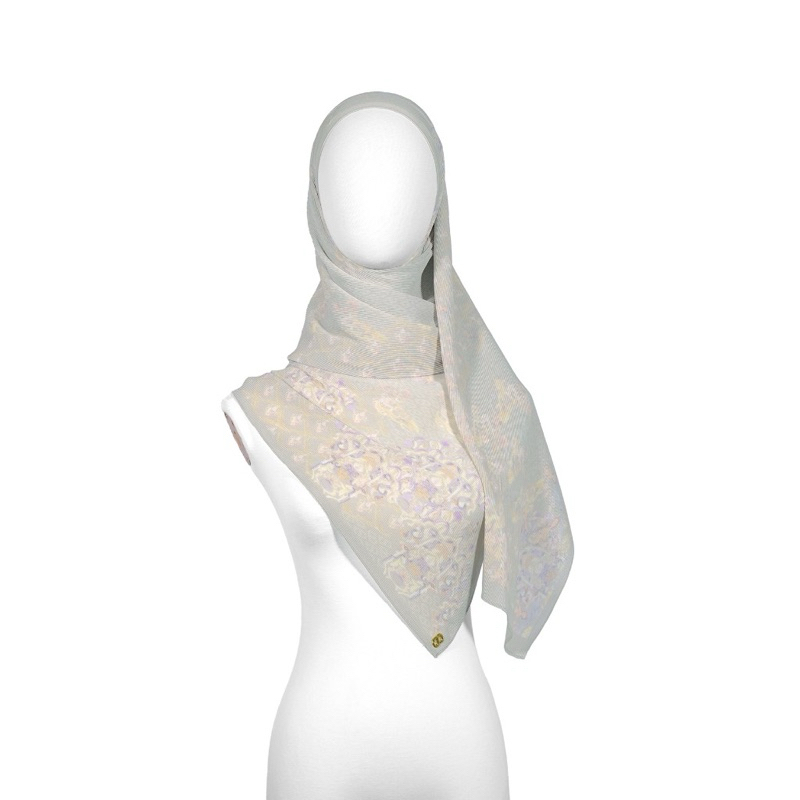 SALEEE ‼️ NEW The Granada Pleated Shawl Buttonscarves - Cloud