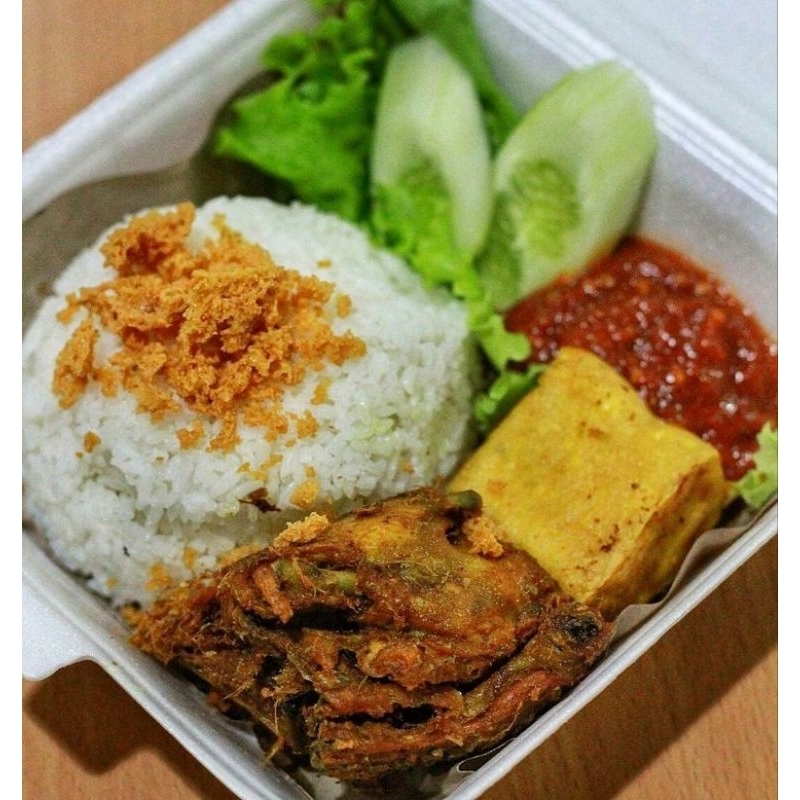 PAKET NASI PECEL AYAM KEMAS STEROFOAM