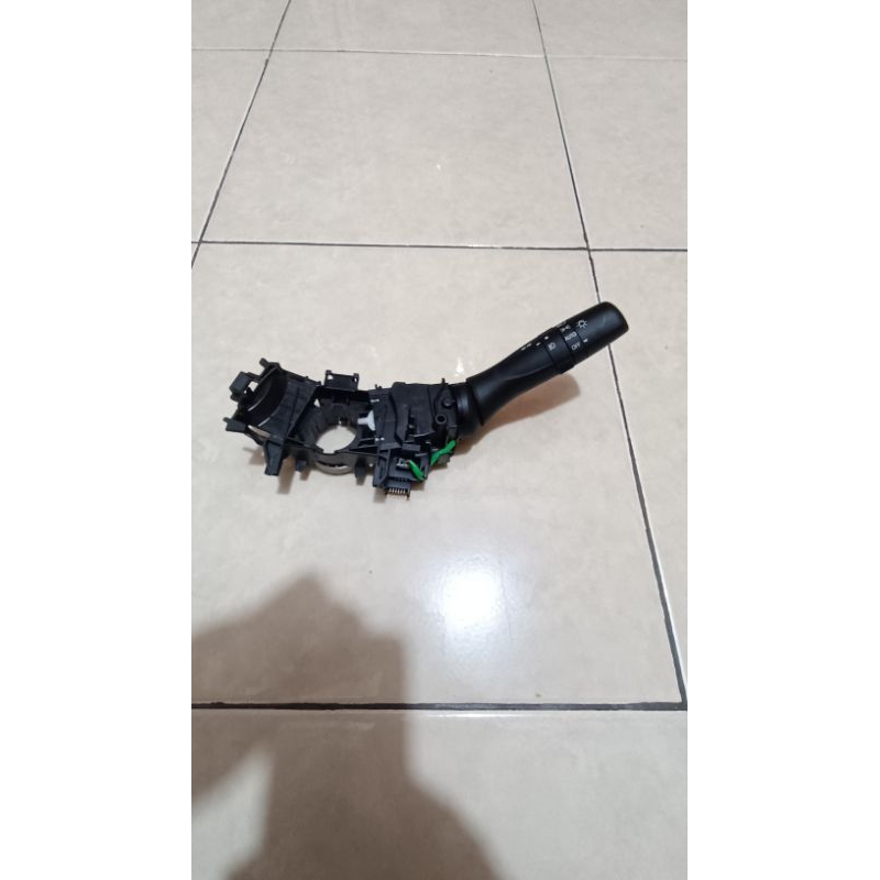 saklar lampu sein innova reborn original