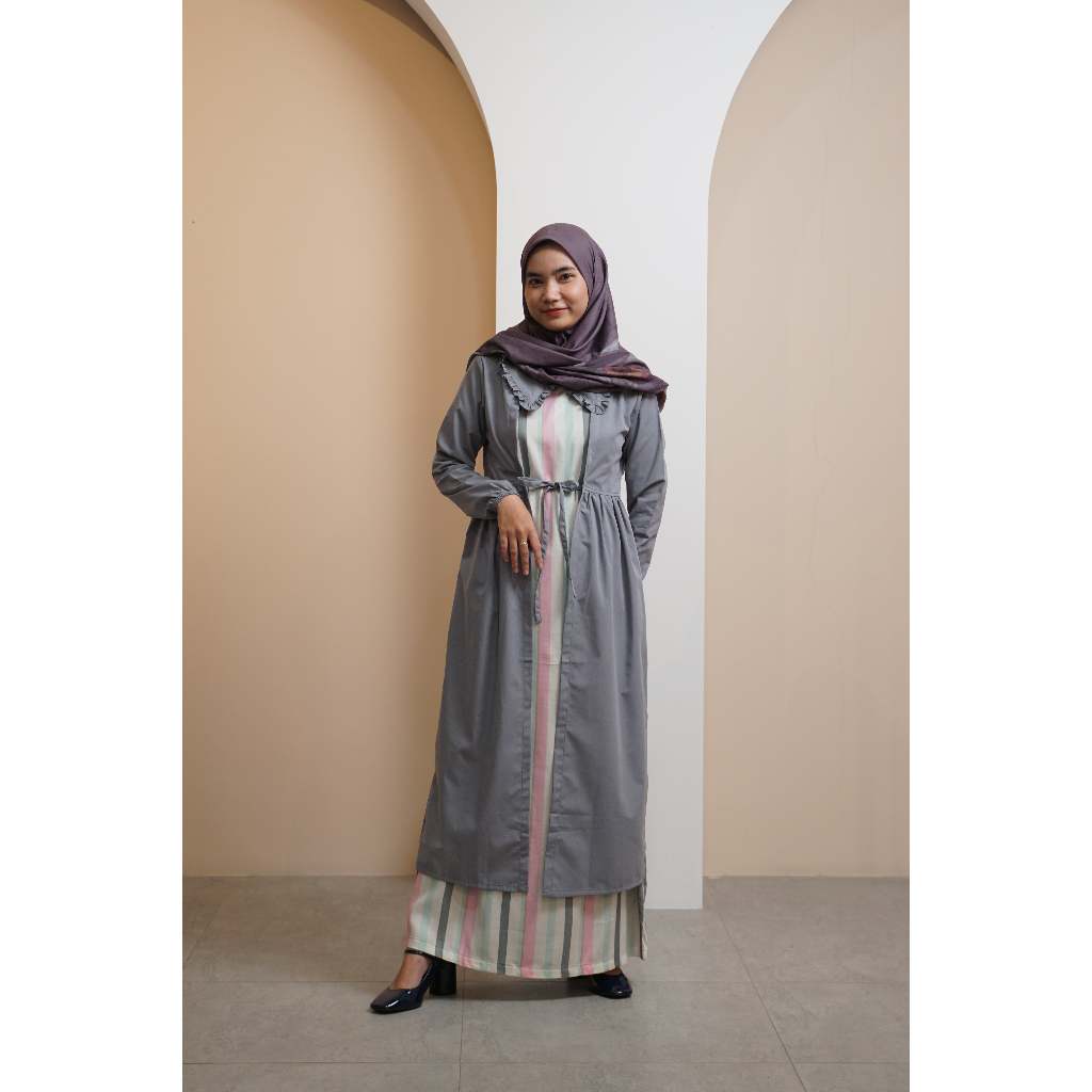 Gamis Dress Missty Wanita Kerah Korea Warna Abu Inner Pink Putih abu Muda Motif Salur Spesial Lebara