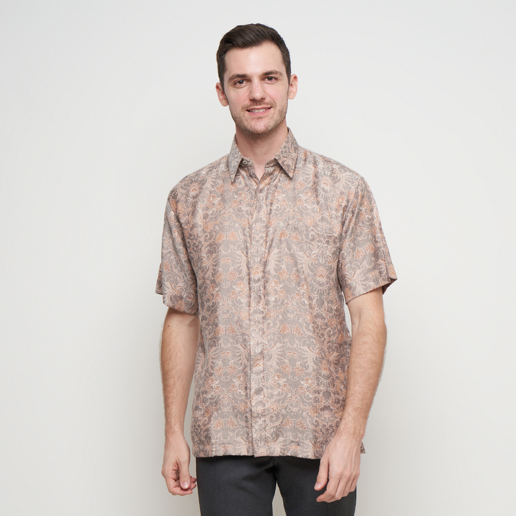 [Krisna Wahyu] Batik Pria Jacquard Lengan Pendek