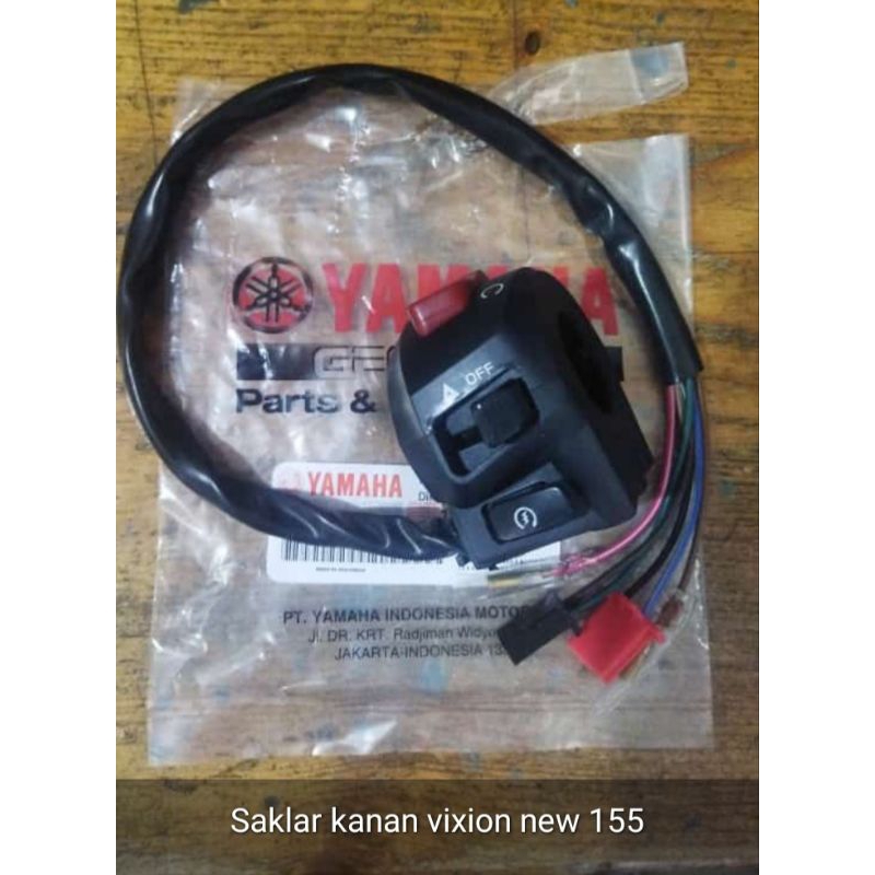 SAKLAR HOLDER SET (KANAN-BK6) VIXION NEW 155  R15 V3 HAZARD BK6-H3976
