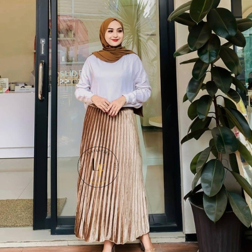 Rok Plisket Coklat Susu Premium Import // Rok Plisket Bludru Velvet Coklat Susu Bahan Tebal