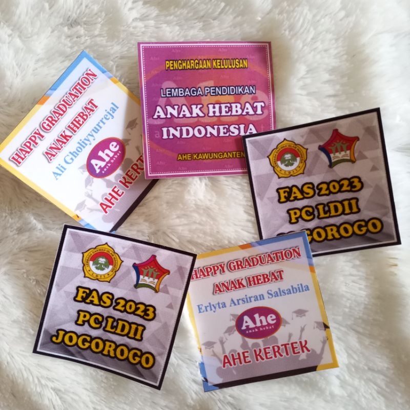 

STIKER PIALA /STIKER KOTAK BAWAH PIALA
