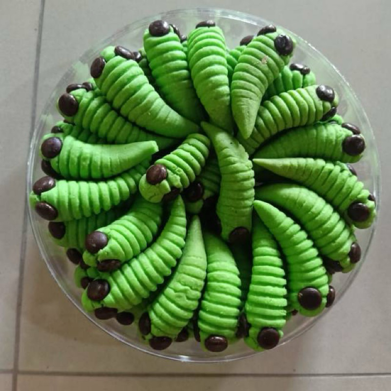 

Kue AH