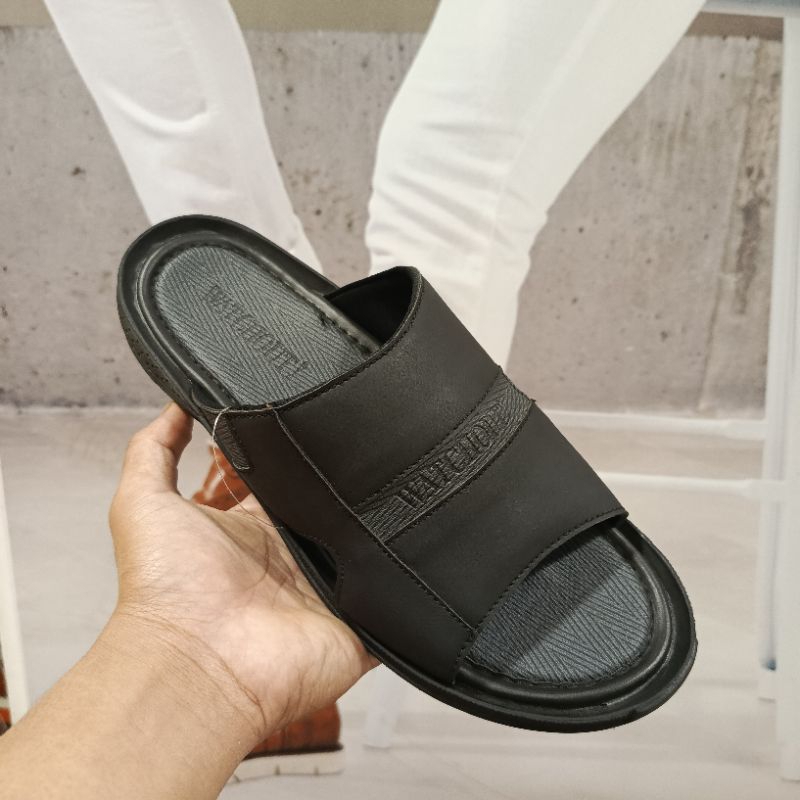 SANDAL SLIDE PRIA BRAND WATCHOUT TALI LEBAR || SANDAL FLAT TALI LEBAR STOCK TERBATAS