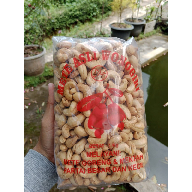 

KACANG METE GORENG GURIH BAWANG