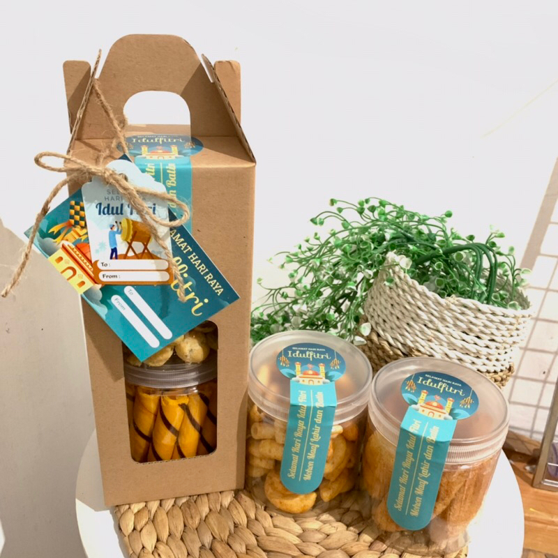

Hampers Lebaran Isi 2 Toples Jajan / Idul fitri eid mubarak murah kue kering ready stock