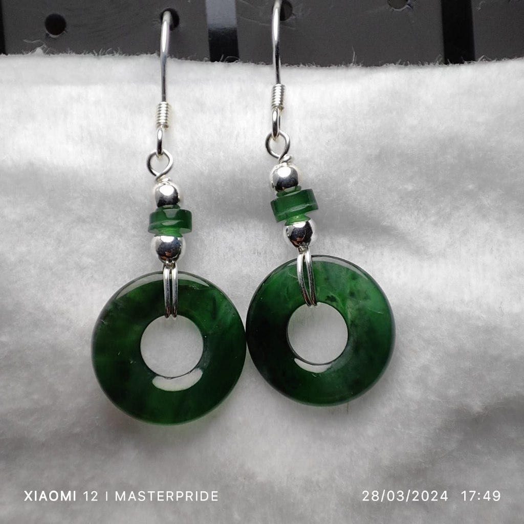 ANTING WANITA BATU GIOK HIJAU ASLI BURMA FEICUI TYPE A BERSERTIFIKAT