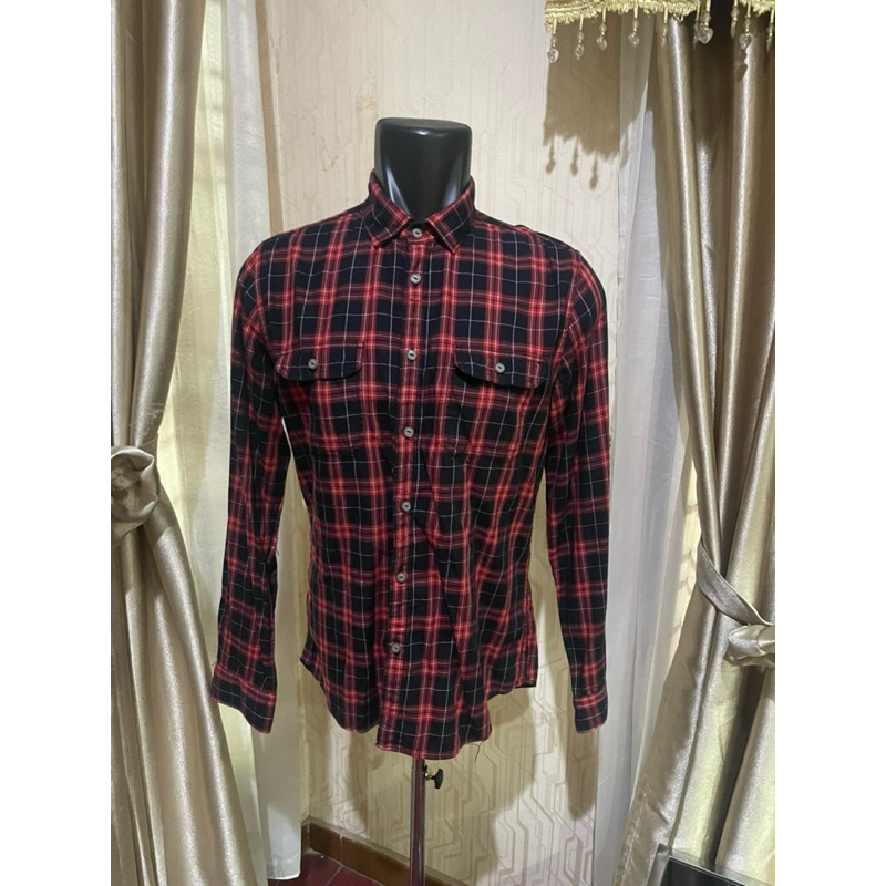 Preloved Kemeja Pria Manzone