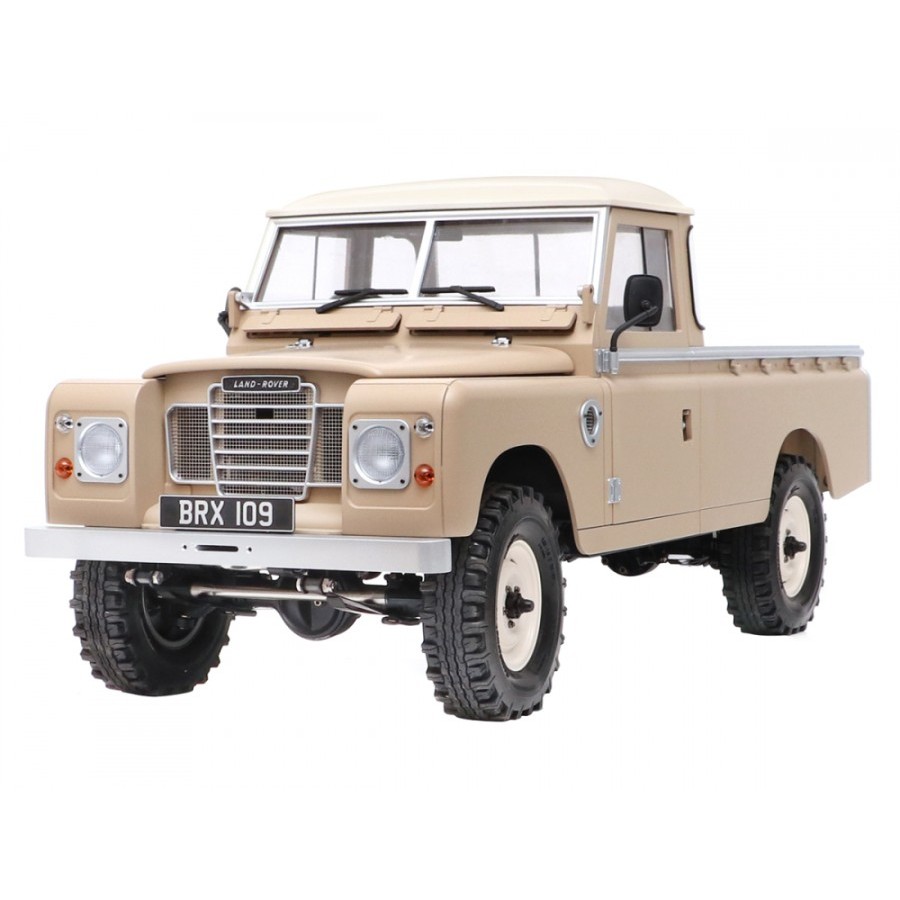 Boom Racing BRX02 Land Rover Series III 109 Pickup 1/10 ARTR 4WD Rc Car Kit Hard Body