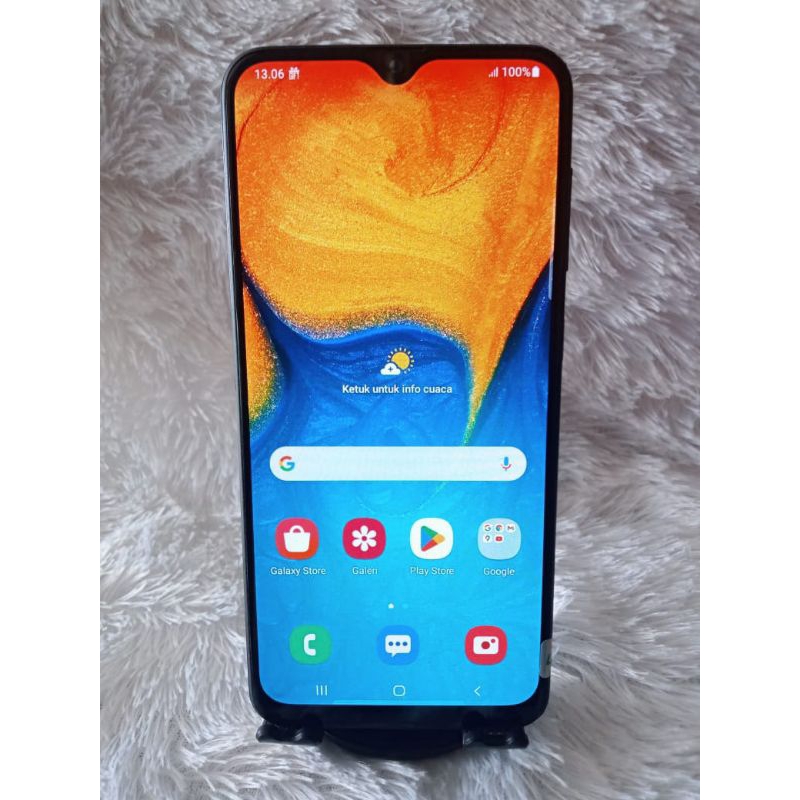 JUAL HP SECOND SAMSUNG A20 RAM 3/32