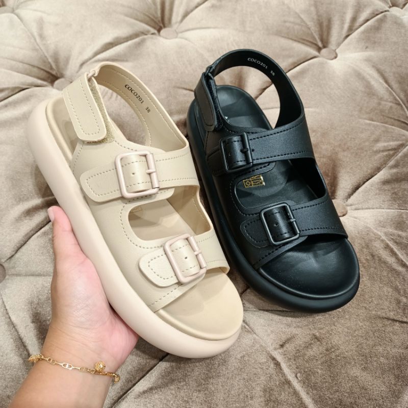 sandal tali wanita Amanda Janes ori❗