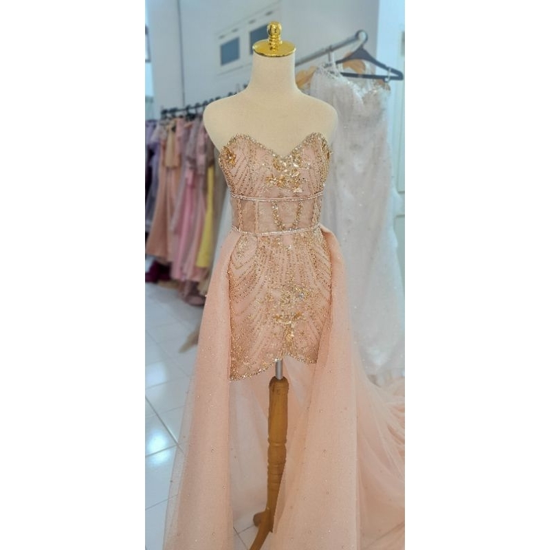 Gaun pesta gold by LAVANI ATELIER