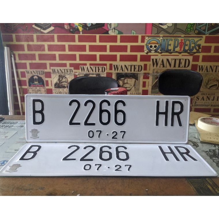Langsung Beliii Plat Mobil Putih Lengkap Logo Korlantas