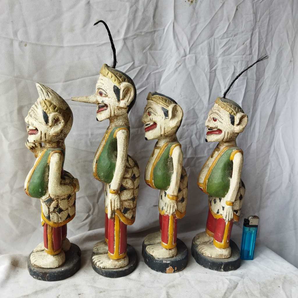 pajangan patung kayu punokawan warna 32 cm