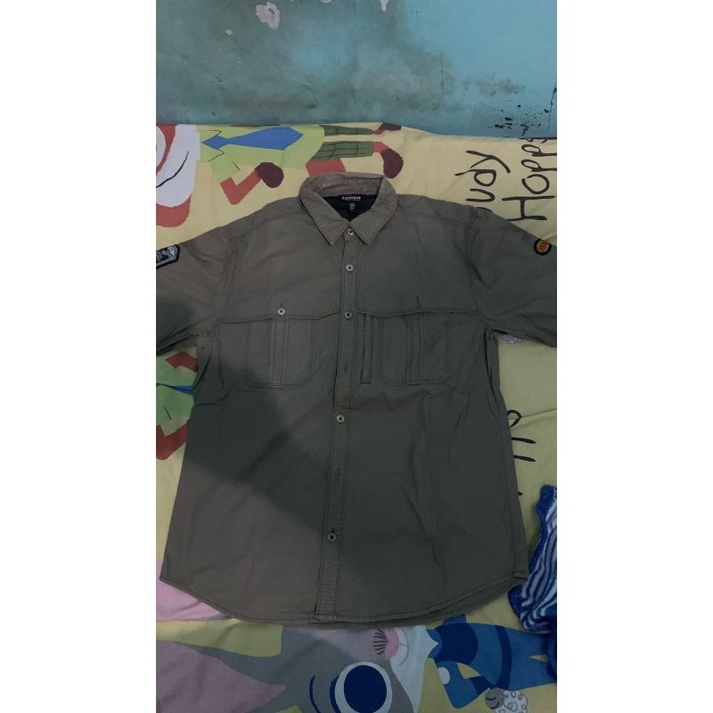 kemeja lengan panjang eiger (Preloved