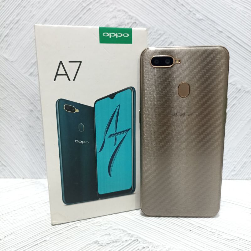 Oppo A7 4/64 GB Handphone Second Seken Fullset