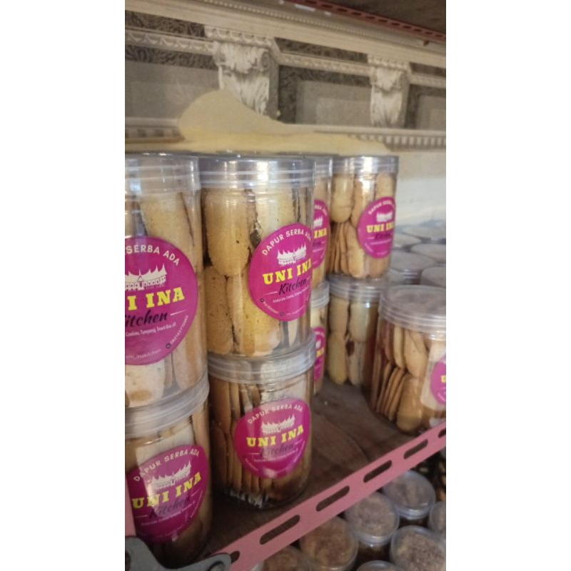 

lidah kucing coklat