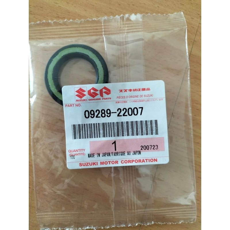 09289-22007 SEAL AS PENDEK MESIN TEMPEL SUZUKI 40PK 2TAK ORI