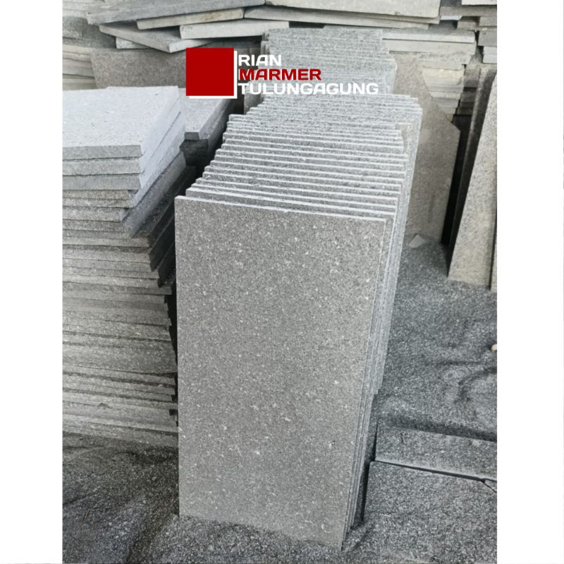 Lembaran Lantai /Dinding Tembok Granit Bakar Ukuran 30x60cm