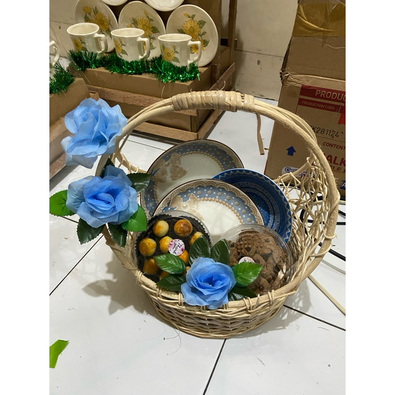 

parcel premium kramik/parcel keramik/hampers keramik/hampers lebaran 2024