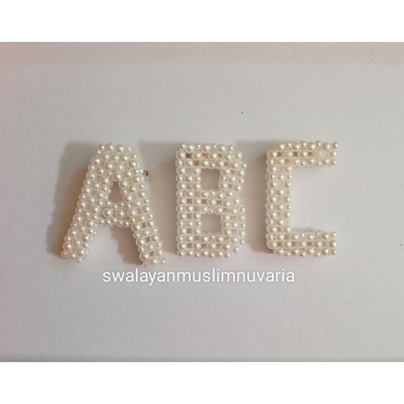 BROS HURUF INISIAL NAMA MANIK-MANIK PUTIH A,B,C