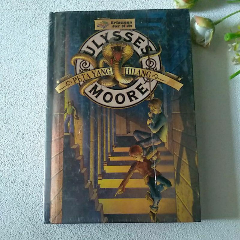 Ulysses Moore Peta Yang Hilang segel