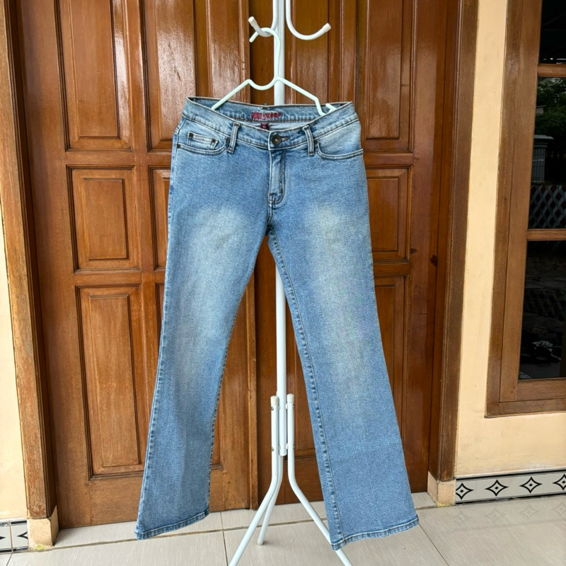 Celana Jeans Denim Cutbray Ako Jeans