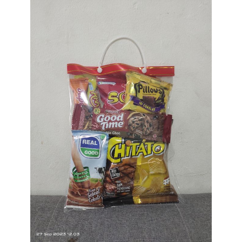 

Paket Snack Ulang Tahun Anak Paket B1 / Hampers / Souvenir Ultah
