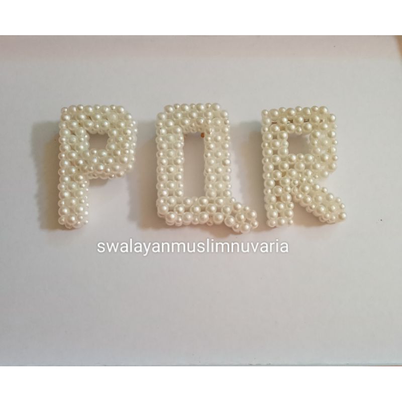 BROS HURUF INISIAL NAMA MANIK-MANIK PUTIH P,Q,R