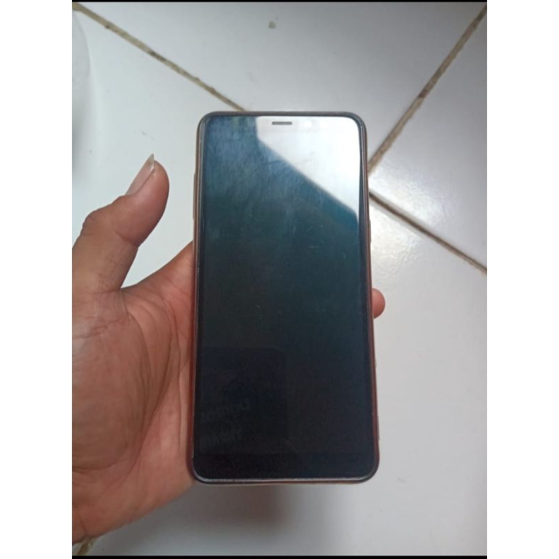 Samsung a8 plus matot