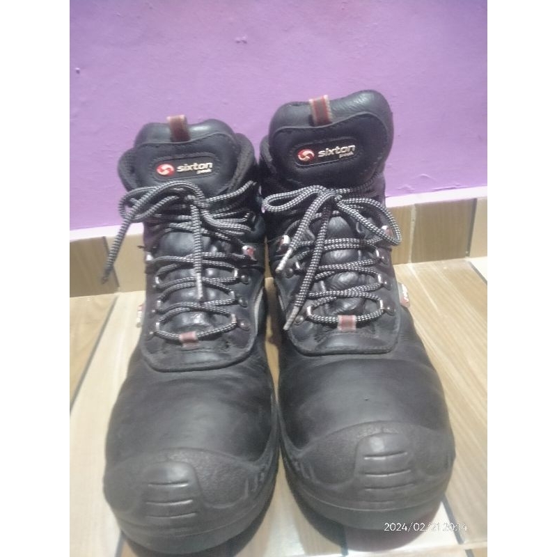 Sepatu Safety Sixton Peak
