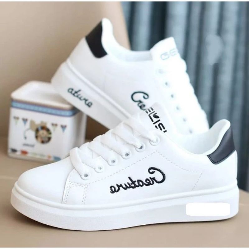 sepatu wanita sneakers sepatu sekolah sepatu Korean style terbaru