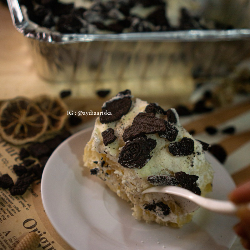 

Milk Bun Topping Crum Oreo