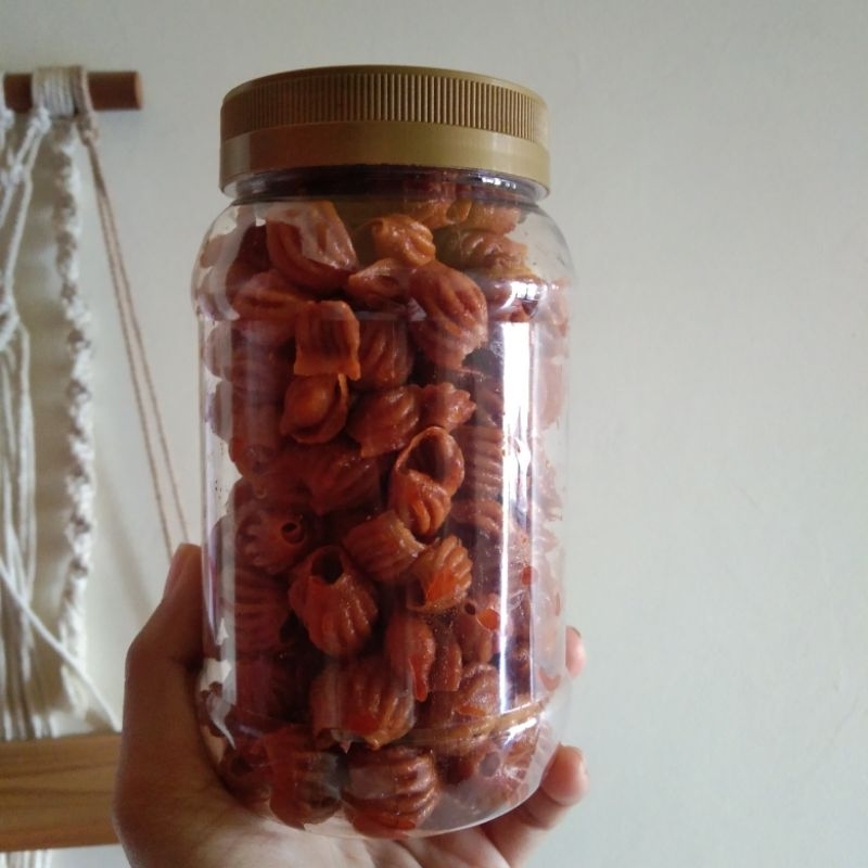 

COD makanan ringan makaroni kerang pedas daun jeruk kemasan toples 500ml, cemilan, Snack, jajanan kriuk