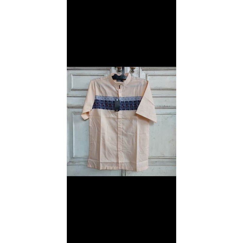 Koko pria COLE dewasa