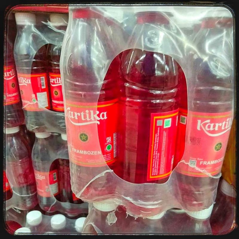 

SIRUP KARTIKA FRAMBOZEN PER KRAT PERKRAT 620 ML KHAS GROBOGAN JAWA TENGAH